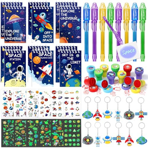 Toyssa Space Mitgebsel Kindergeburtstag Gastgeschenke Weltraum Mitbringsel Kindergeburtstag UV Stift Notizbuch Stempel Schlüsselanhänger Leuchttattoos Give Aways Pinata Füllung Junge Kinder