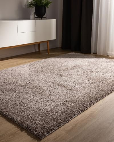 benuta Basic Hochflorteppich Teppich Wohnzimmer Sohari - Taupe 60x120 cm - Minimalistischer Look - Weich & Waschbar - Für Schlafzimmer, Flur oder Esszimmer - Geeignet für Fußbodenheizung