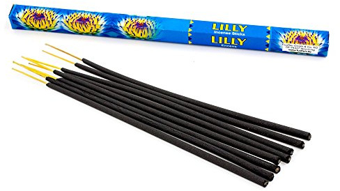 Förstklassiga rökelsepinnar Lily: naturligt traditionell från Indien i rättvis produktion. Bulkförpackning med 10 lådor = 80 stycken vardera 45min. Blommig Wellness-doft
