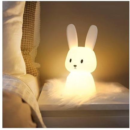 SOLIDEE Nachtlicht Kinder, Bunny Silikon Stilllicht Baby mit 7 Lichtwechse Dimmbar Tap Control USB-Aufladung und Timing Funktion Nachttischlampe Kinderzimmer Deko Geschenke Kawaii Schlaflichter