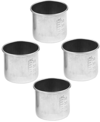 NUOBESTY Set da 4 Tazze Graduati Portatili in Acciaio Inox 304 da 40 Ml, Misurini per Medicinali Scala Permanente, Misurazione Precisa per Uso Domestico e Ospedaliero