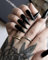 MouyouGlow Press on Nails Long,Stiletto Halloween Einfarbige Schwarz Gothic Fake Nails mit Nagelkleber,Vampire Black Solid Künstliche Fingernägel