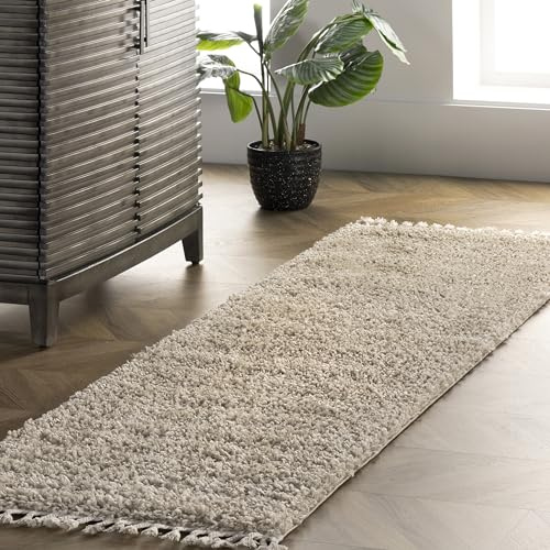 Nuloom Neva Beige/Ivory, 2'6 x 6', Modern, Shag, Tasseled, Soft and Cozy, High Traffic, Stain Resistant, Easy Clean, Durable Runner for Bedroom, Living Room, Dining Space, Den, Foyer, Entryway