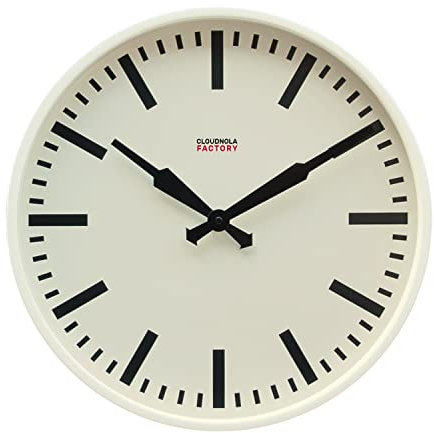 Cloudnola Factory Weisse Metall Bahnhofsuhr - Designer Wanduhr Weiß, 45 cm Durchmesser - Moderne Wanduhr ohne Ticken, Batteriebetriebene Quarzuhr