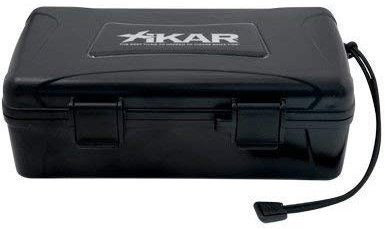 Humidorstore Xikar Reisehumidor Schwarz für 5 Zigarren