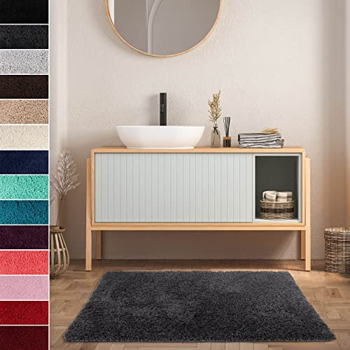 casa pura Badteppich Sky Soft - Flauschige, rutschfeste & Weiche Badematte | Bad & Duschvorleger für Badewanne Dusche & Toilette | Maschinenwaschbar & schnell trocknend | 60x100 cm - Dunkelgrau