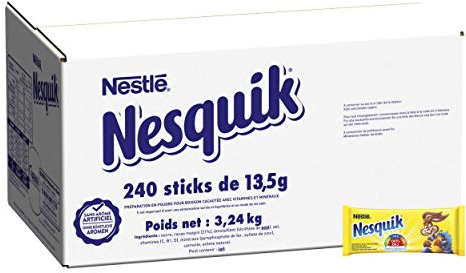 NESQUIK Sticks Chocolat en Poudre - Dose Individuelle 13,5g - Cacao en Poudre à Mélanger avec du Lait - Préparation Instantanée pour le Petit Déjeuner - Carton de 240 Dosettes de 13,5g
