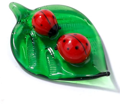 Gosknor Figurine Mignonne de Petite Coccinelle, Mini Coccinelle en Verre à Feuille Verte en Cristal Décoration de Chambre Figurines de Collection en Cristal Coloré pour Décoration de Chambre