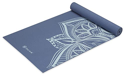 Gaiam - Alfombrilla de yoga antideslizante para todos los tipos de yoga, pilates y ejercicios en el suelo, 5 mm de grosor, 61 x 172 cm, diseño de marea alta (High Tide Point)