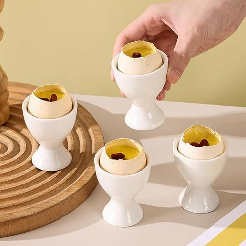 Set de 4 Coquetiers en Porcelaine, Coquetiers Ronds en Porcelaine Blanche, Porte-Oeufs Empilable Support d'oeufs pour Le Petit Déjeuner, Outils de Cuisine pour Toutes Les Tailles d'oeufs(5,2×6,5cm)