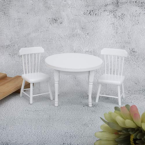 Yctze Mesa de Comedor Blanca de Madera en Miniatura 1:12 con Dos Sillas, Juego de Muebles para Casa de Muñecas, Accesorios de Decoración de Cocina Realistas (Juego de Mesa y sillas de Tres Piezas.)