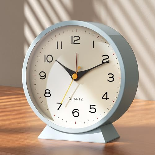 AYRELY® Reloj despertador analógico de 4,5 pulgadas sin tictac, pequeño reloj de mesa de metal retro, funciona con pilas, con luz nocturna para niños y adultos. Ideal para decoración de mesita de