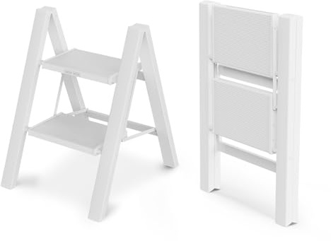 WOA WOA 2 Step Ladder, 300lbs Load, 17'' Top Step, White