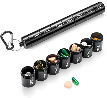 Metall Alu Tablettenbox 7 Tage 7 Fächer Schwarz Aluminium Mini Klein Woche Pillendose Wasserdicht Mitnehmen Lang Tablettendose Pillen Organizer Box Medikamentenbox für Reise Outdoor Camping Unterwegs