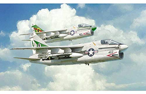 ITALERI 1411S - 1:72 A-7E Corsair II , Modellbau, Bausatz, Standmodellbau, Basteln, Hobby, Kleben, Plastikbausatz, detailgetreu, Unlackiert