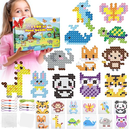 Lot de perles à repasser de 10 mm, 18 couleurs, 1200 perles à repasser XL avec plaque enfichable, 12 motifs d'animaux, 8 cordons porte-clés et 5 papiers à repasser, kit créatif de perles pour enfants