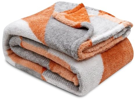 VELVETIO Teddy Fleece Geometric Throw 130 x 180cm, Cuddly & Fluffy Lightweight Sofa Bed Blanket, Extra Large Thermal Warm Triangle Shapes Throws, Rust/Charcoal
