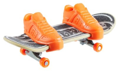 Hot Wheels HGT46 Mini-Skateboard inklusive Schuhen, Verschiedene Modelle, Mehrfarbig