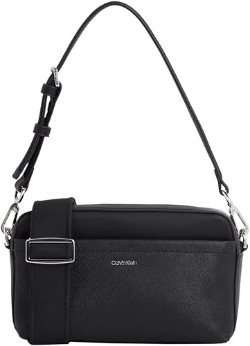 Calvin Klein Damen Umhängetasche Must Camera Bag Mono Breiter Tragegurt, Schwarz (Ck Black), Einheitsgröße