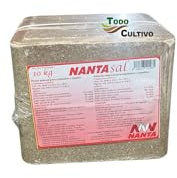 Blocco pietra sale compattato minerale per ruminanti ed equidi. 10 kg. NANTASAL
