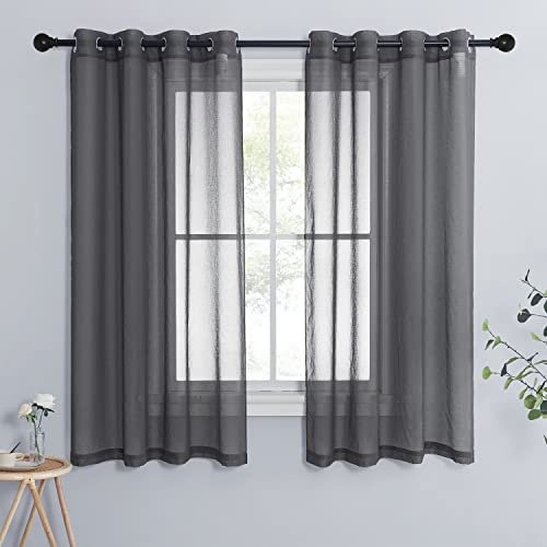 Pony Dance Gardiner med öljetter för vardagsrum och sovrum i 2-pack, H 245 x B 140 cm, transparent voilegardin i linneutseende, H 160 x B 140 cm, mörkgrå