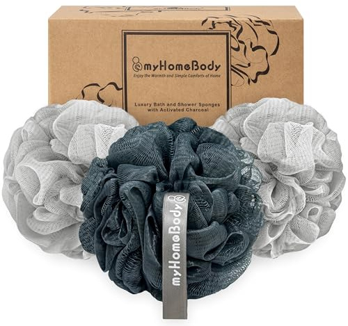 myHomeBody Spugna di luffa grande da 70 g, scrubber per il corpo, spugna da bagno, Spugna esfoliante - Pouf doccia con carbone attivo -2 Fog Gray +1 Midnight Blue, confezione da 3 pz.