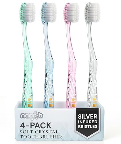 Nano-b Handzahnbürsten-Set für Erwachsene mit empfindlichem Zahnfleisch, silberfarbene weiche / mittlere Borsten, Reiseetui, Blau, Rosa, Grün, Kristall, 4er-Pack