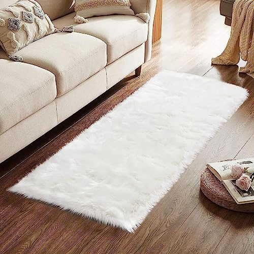 JXLOULAN Faux Lambskin Sheepskin Rug, White, 75 x 120 cm, Longhair Fur, Fluffy Rugs, Living Room, Bedroom, Children's Room, Decoration, Soft