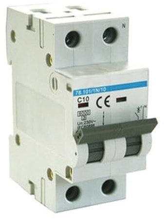 Inter.magnetotermico 2P 32A + 6KA, Classe C 400V, ideale per proteggere circuiti elettrici da sovraccarichi e cortocircuiti, garantendo prestazioni sicure e affidabili.