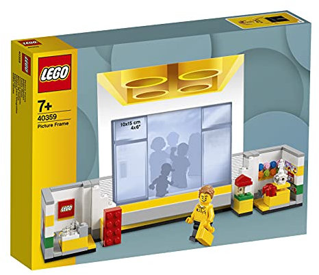 LEGO® Store Picture Frame - Mount and Display Your Favourite Images Store Setting!