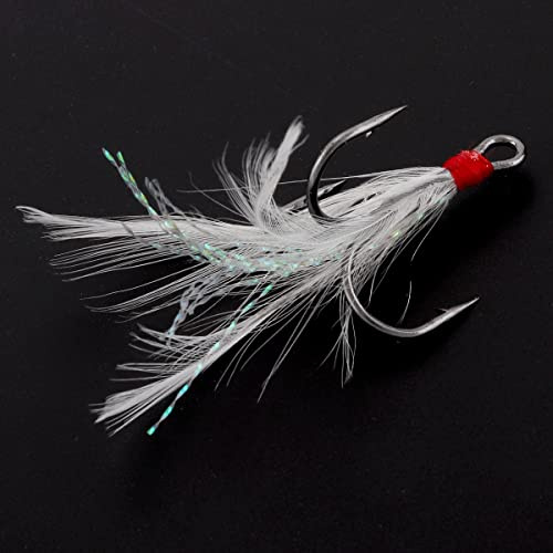 Conskyee 20pcs Feather Treble Fishing Hooks Size 4 Tied Round Bend Barbed Triple Hooks with White Feather