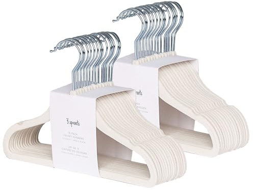 3 Sprouts - Grucce in Velluto per Bambini - Appendini Antiscivolo Salvaspazio per Armadio - Confezione da 30 - Crema