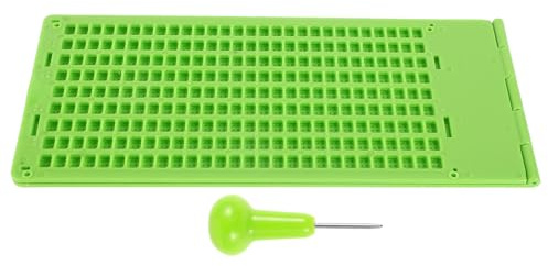 STAHAD Lavagna Braille 9 Righe 28 Celle Verde in Plastica Penna Integrata, Strumento Didattico Portatile per Apprendimento e Scrittura Braille per Ragazzo e Ipovedenti