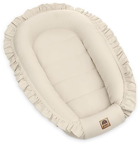 PIMKO Nid pour Bébé avec Volants Réducteur De Lit Bébé 2 Côtés 100% Coton Cocon Convient pour La Maison Ou comme 55 x 90 cm (Beige avec Rabat)