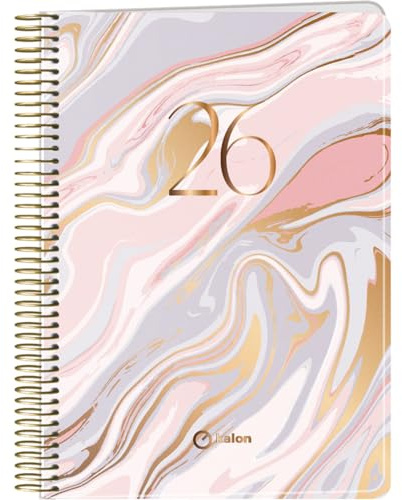 Q Kalon - Agenda 2026 - Dag Per Sida, Storlek A5 (15x21 cm), Årsplanerare Flera Språk (ENG, FRA, TYS och SPA), Ringpärm, Omslag av Kartong och Skyddande Plast - Marble