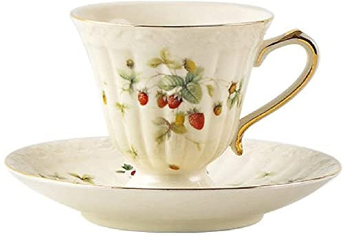 FülleMore Kaffeetasse Set Porzellan Espressotasse mit Untertasse 150ml Mokkatassen Cappuccino Tasse Nachmittagstasse mit Goldrand für Restaurant Familie (Erdbeere-Muster)