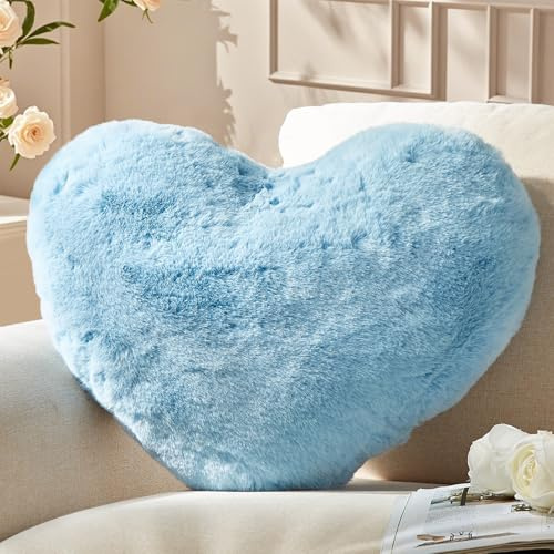 Yhoelata Cojin Corazon Azul Claro, Cojin de Peluche en Forma de Corazon, Cojines De Sofa De Felpa, Cojines De Cama, Decoracion De Dormitorio Infantil, 26 x 36 cm