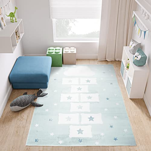 TAPISO Baby Teppich Kinderteppich Kurzflor Hellblau Weiß Grau Sterne Wolke Hüpfspiel Kinderzimmer Modern 180 x 250 cm