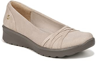 BZees Womens Goody Slip On Beige 8.5 W