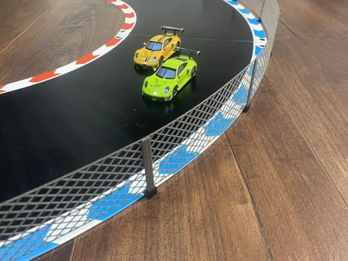 Fence compatible with Carrera hybrid racetrack barrier guardrail