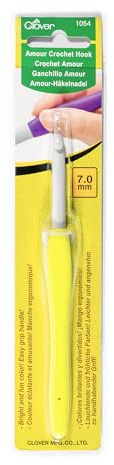 Clover 1054 Amour Crochet Hook, Size 7.0mm