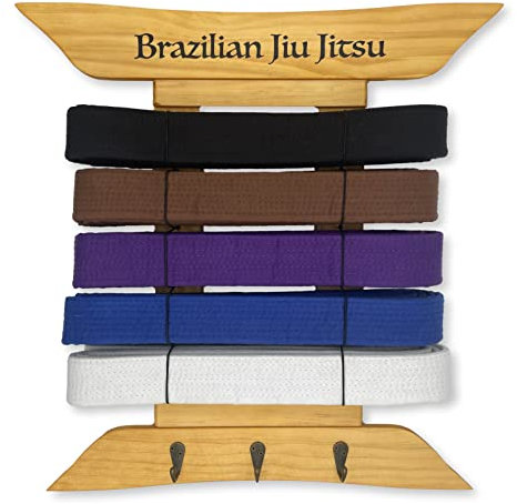 Brazilian Jiu Jitsu Gürteldisplay | BJJ Gürtelhalter für 5 Gürtel plus Medaillen Aufhänger | von weißem bis schwarzem Gürtel | Kampfsport-Gürtelhalter | Geschenke für Jiu Jitsu Praktiker | OSS