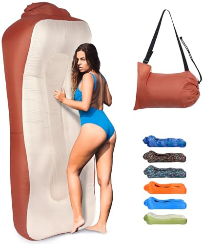Outplea Hamac Gonflable avec Dos en Maille, Portable Canapé Gonflable Air Sofa Eau et Terre, Pliable Pouf Gonflable avec Sac pour Jardin Camping Voyager Plage, Rouge et Beige