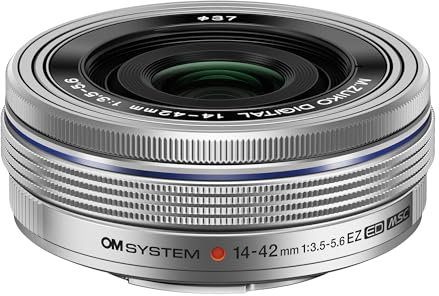 OM SYSTEM Objetivo M.Zuiko Digital 14-42 mm F3.5-5.6 EZ, Zoom estándar, Adecuado para Todas Las cámaras MFT (Modelos Olympus OM-D & Pen, Serie G de Panasonic), Plata