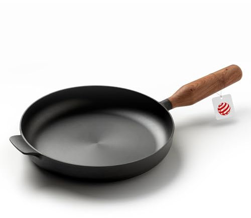 JAXX ROADHOUSE DIE BRATPFANNE - ausgezeichnete Premium Pfanne Gusseisen, Gusseisenpfanne Induktion, 26cm, Handgefertigter Holzgriff, ALLE Herdarten, Voreingebrannt (Guibourtiaholz)