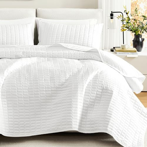 Comfort Spaces Kienna Queen Quilt Bedding Set 3 Piece, 90x90 White