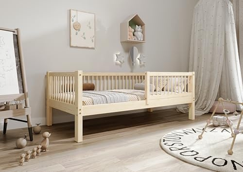 TIMBEE - Alfi - Kinderbett 70x140 cm - Bett Holz Unlackiert - Einzelbett für Kinder mit Lattenrost und Rausfallschutz Abnehmbar - Hohe Beine - Belastbar bis 100 kg - aus Kiefernholz Klasse 1