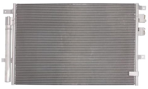 THERMOTEC KTT110438 Condensatore climatizzatore con essiccatore