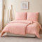 RUIKASI Bettwäsche 135x200 4teilig Rosa - Pink Mikrofaser Bettwäsche-Sets Oeko-TEX, 2 Bettbezüge 135x200cm + 2 Kissenbezüge 80x80cm mit Reißverschluss, Weich und Bügelfrei