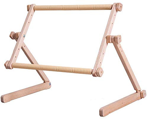 MARUSSIA 1363-004 Main - Supporto da ricamo per tavolo e divano, in legno, con cornice 30 x 48 cm, colore: Marrone